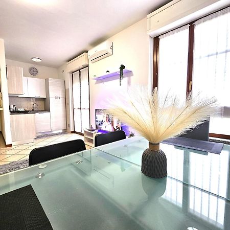 Appartamento Moderno Галарате Екстериор снимка